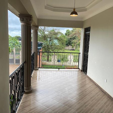 The Golden Suite Apartment Arusha Dış mekan fotoğraf